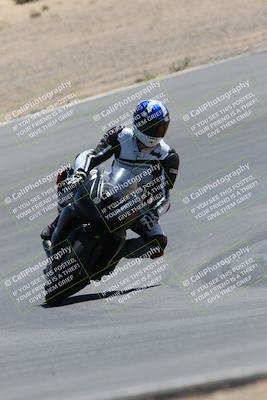 media/Apr-09-2023-SoCal Trackdays (Sun) [[333f347954]]/Turn 10 (115pm)/